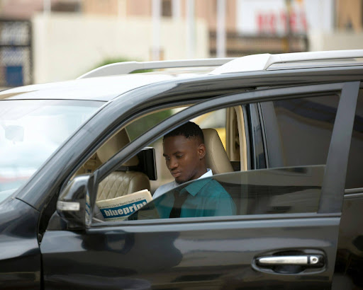 Passenger using rental SUV for convenient Tri-Cities travel